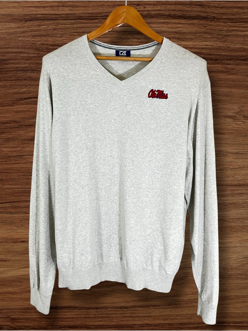 Cutter & Buck Men’s Ole Miss Cream V-Neck Sweater. Size XXXL T